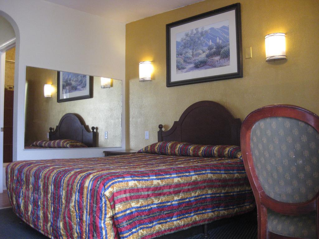 Sunshine Motel Сан-Бернардино Экстерьер фото